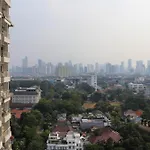 Big Studio Apartment At Capitol Park Residence By Travelio